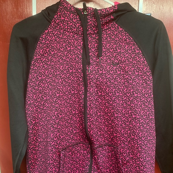 Nike Tops - Nike Therma-Fit Zip Up (Closet Clear Out!!!!)